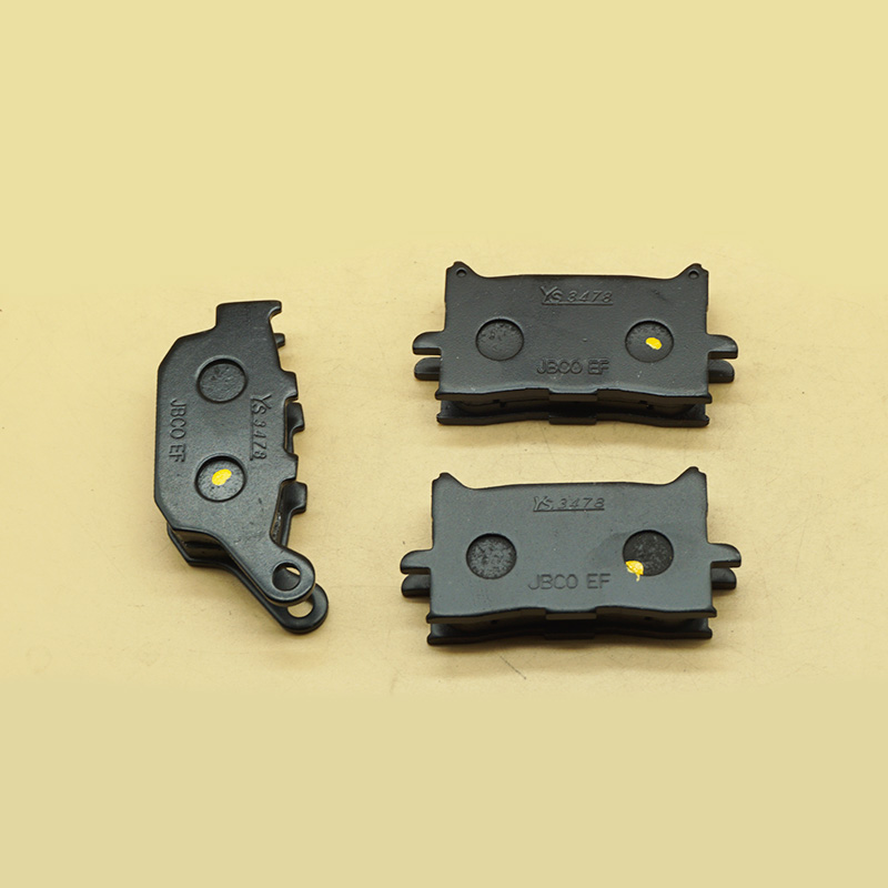 Analyste de plaquettes de frei - Brake Pad Set avis et prix
